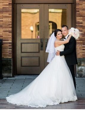 David Tutera Wedding Dress in Ivory
